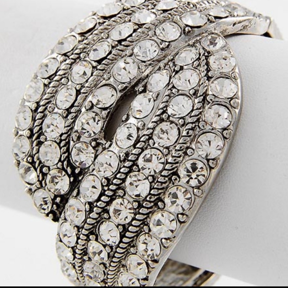 Lovely Rinestones silver Stretch back bracelet